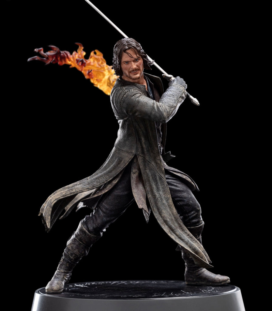 Weta Workshop Lord of the Rings Figures of Fandom Aragorn