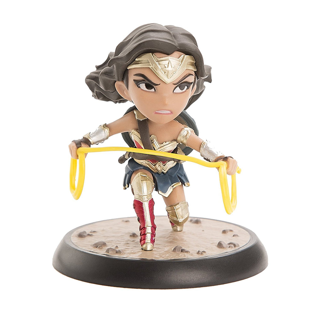 QMx Wonder Woman Justice League Q-Fig