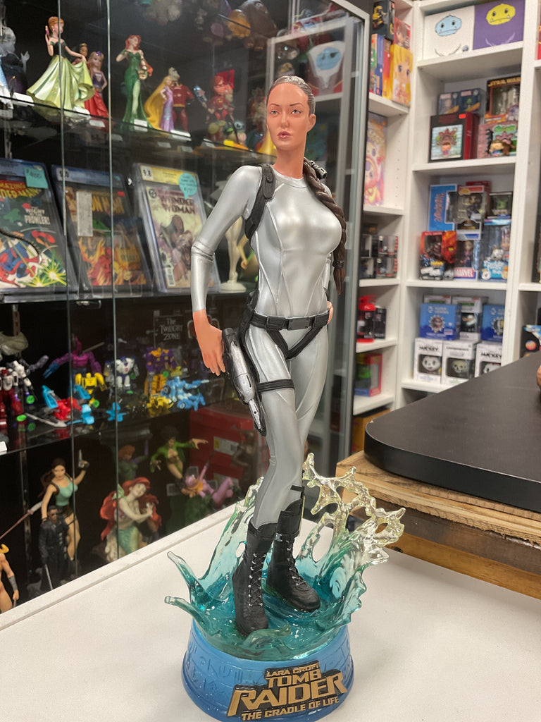 Sota Toys Tomb Raider Lara Croft Statue 766/2500 (No Box)