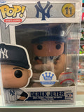 Funko POP! Yankees Derek Jeter (Home Jersey) Funko Shop Exclusive Vinyl Figure #11