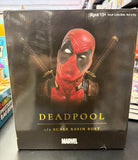 Gentle Giant Legends In 3D Marvel Deadpool 1/2 Scale Resin Bust 953/1000