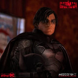 MezcoToyz One:12 “The Batman” Collectible Figure