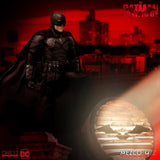 MezcoToyz One:12 “The Batman” Collectible Figure