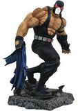 Diamond Select Toys DC Batman Bane Gallery Diorama (Displayed )