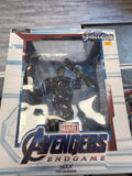 Diamond Select Toys Gallery Marvel Avengers End Game Hulk PVC Diorama